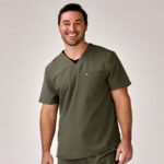 güd scrubs Men’s Stretch V-Neck Top – Professional Comfort & Performance